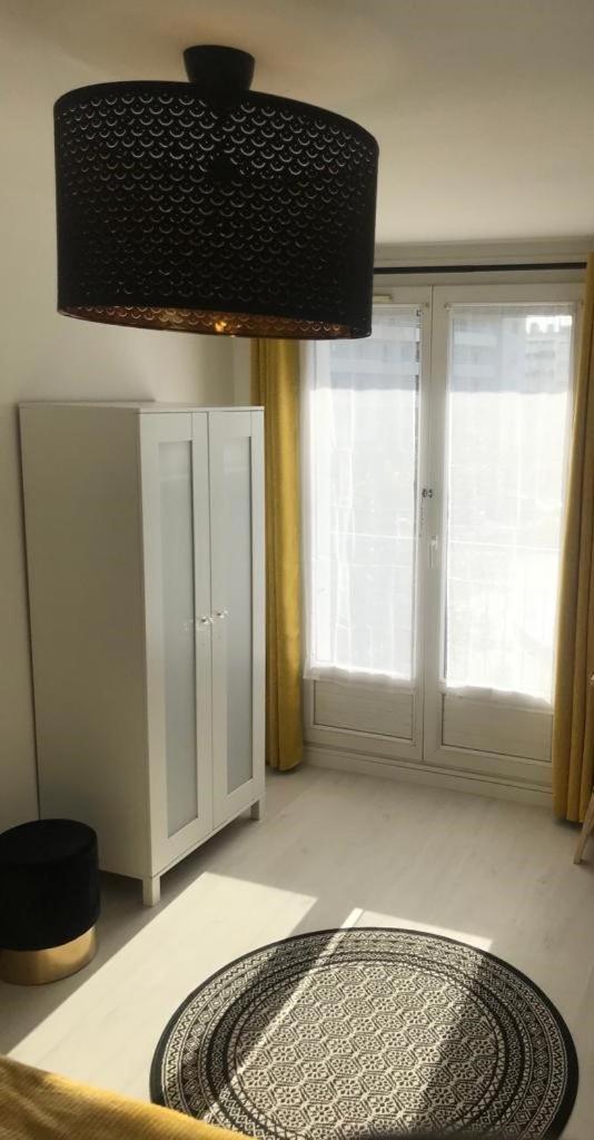 Tout En Elegance - Pont Rousseau Reze Luaran gambar